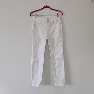 NWOT Celebrity Pink - White Jeans